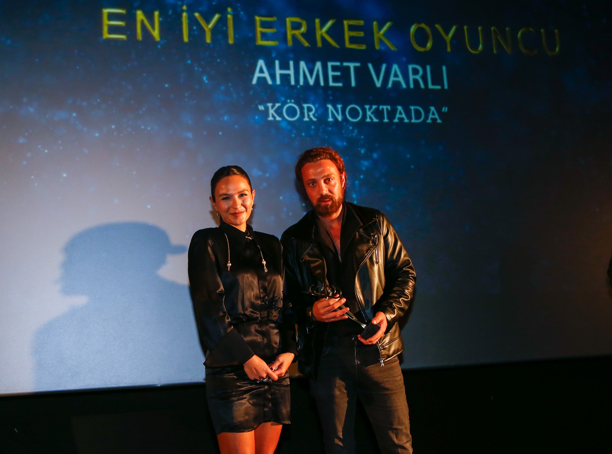 Ankara Film Festivali'nde Defne Kayalar Ve Ahmet Varlı'ya En İyi Oyuncu ...