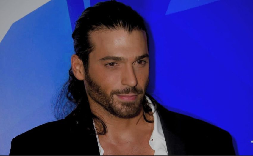 Can Yaman yeni projesi “Sandokan” dizisi için kampa girecek