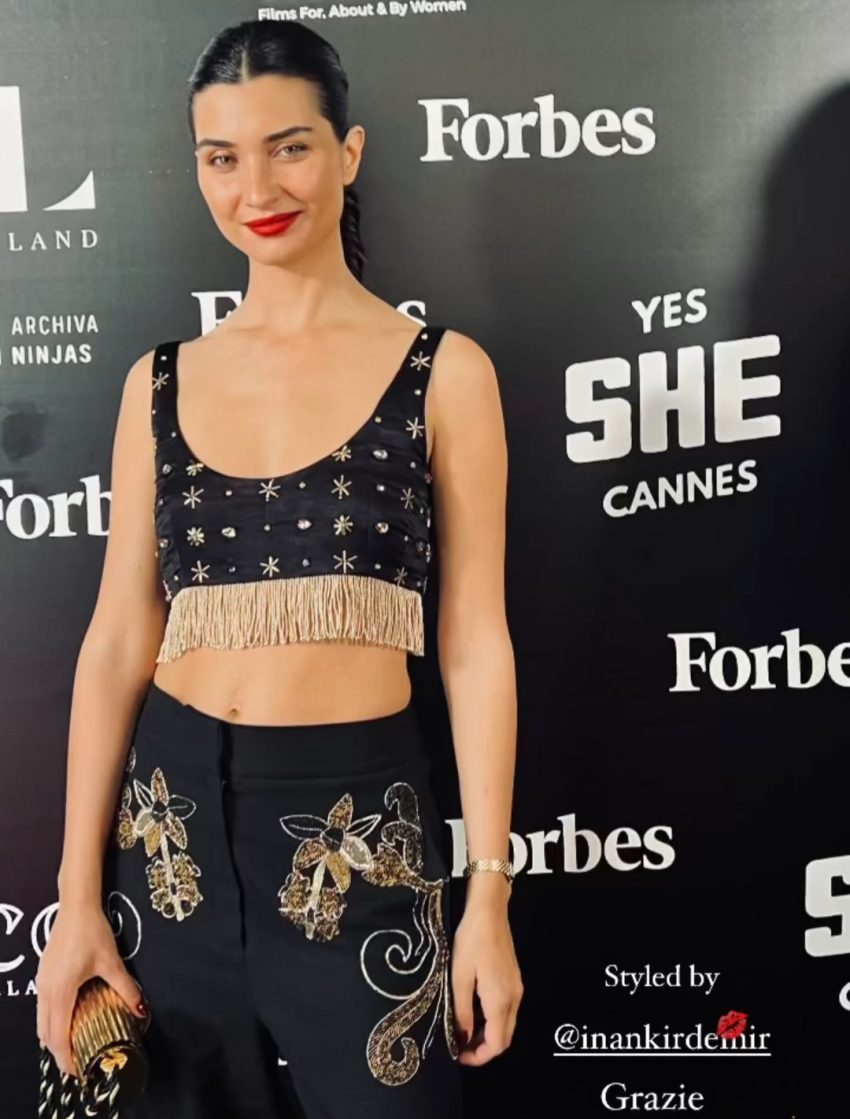 Tuba Büyüküstün Cannes Film Festivali’nde