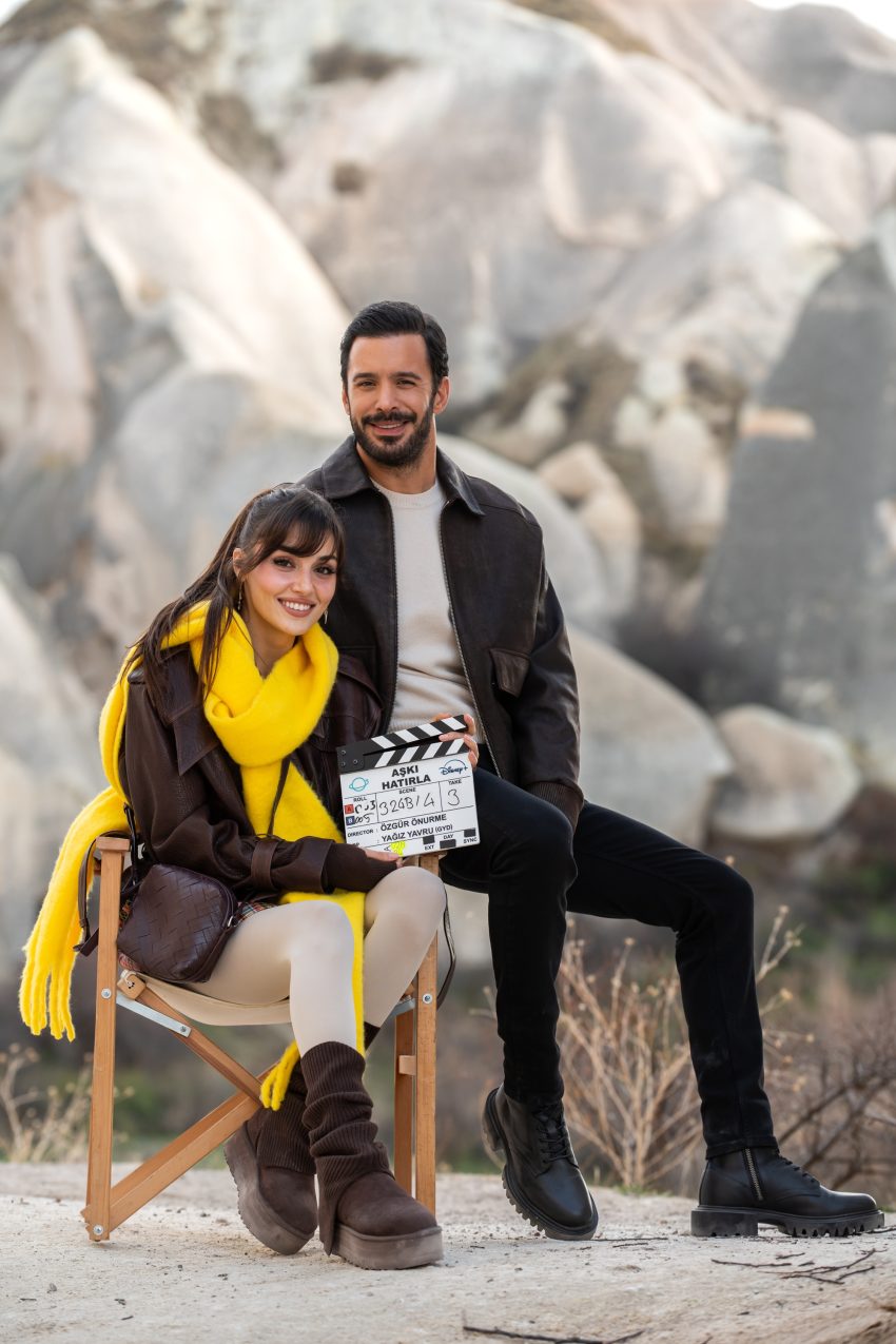 Hande Erçel ve Barış Arduç’lu ‘Aşkı Hatırla’dan ilk kareler